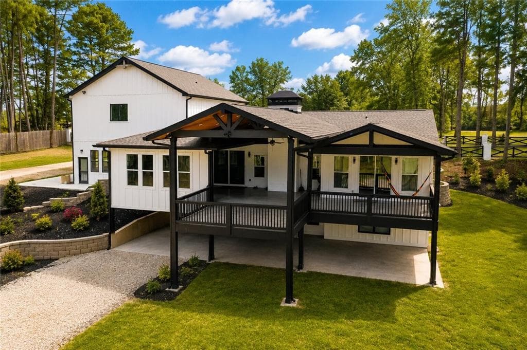 5 bedroom, 5 bathroom, 6,340 sq ft single family residence under contract at 543 Duck Road, Braselton, GA 30517 — photo 5
