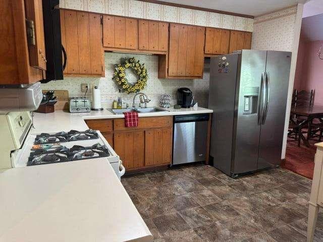 3 bedroom, 3 bathroom, 2,193 sq ft single family residence for sale at 103 Sherwood Drive, Cedartown, GA 30125 — photo 5