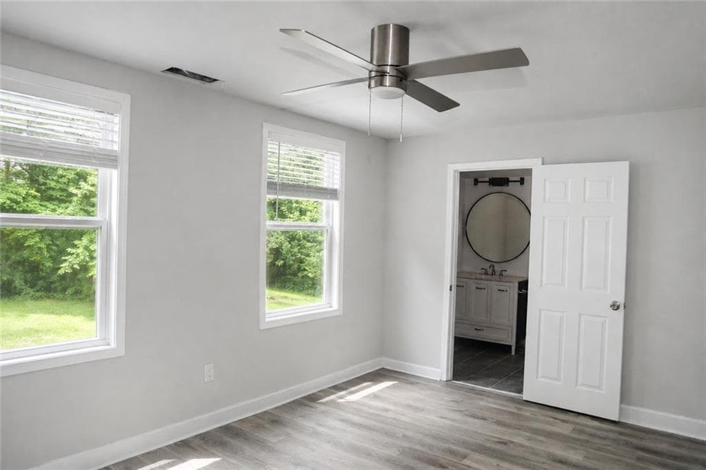 3 bedroom, 2 bathroom, 1,200 sq ft single family residence for sale at 2911 Macon Drive, Atlanta, GA 30354 — photo 5