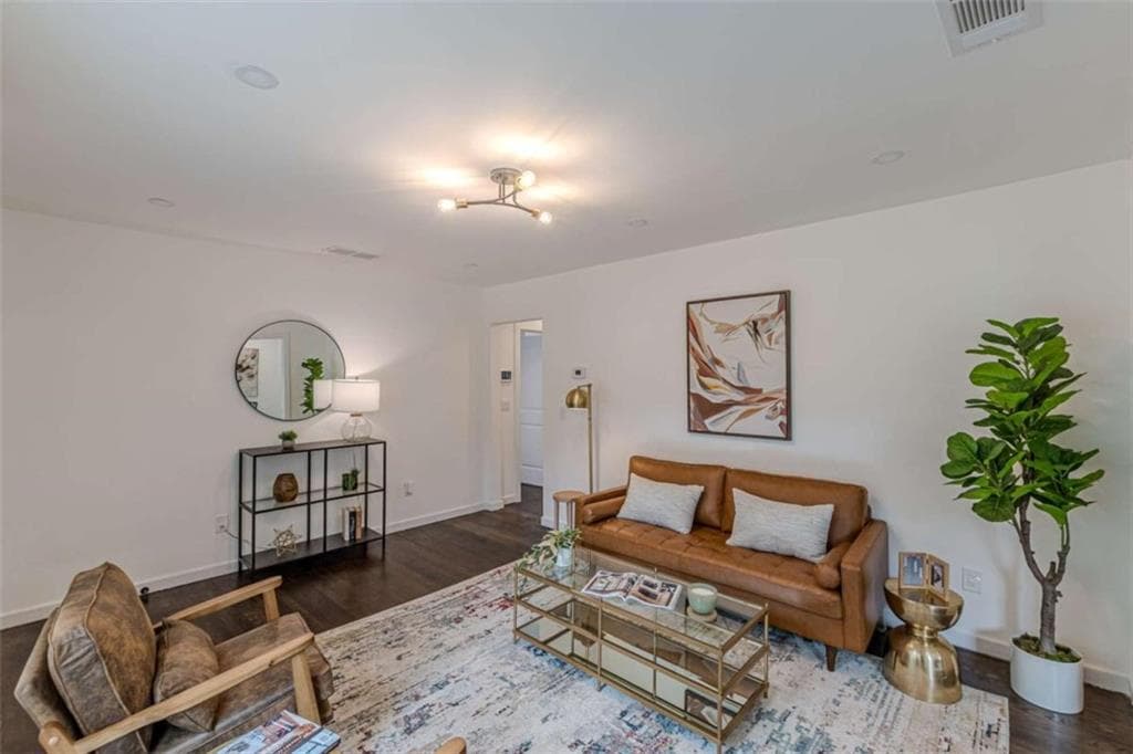 3 bedroom, 3 bathroom, 1,894 sq ft single family residence for sale at 1240 Fayetteville Road, Atlanta, GA 30316 — photo 5
