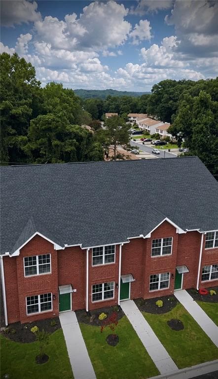 3 bedroom, 2 bathroom, 1,500 sq ft condominium for sale at 2451 Terrace View Nw, Gainesville, GA 30501 — photo 2