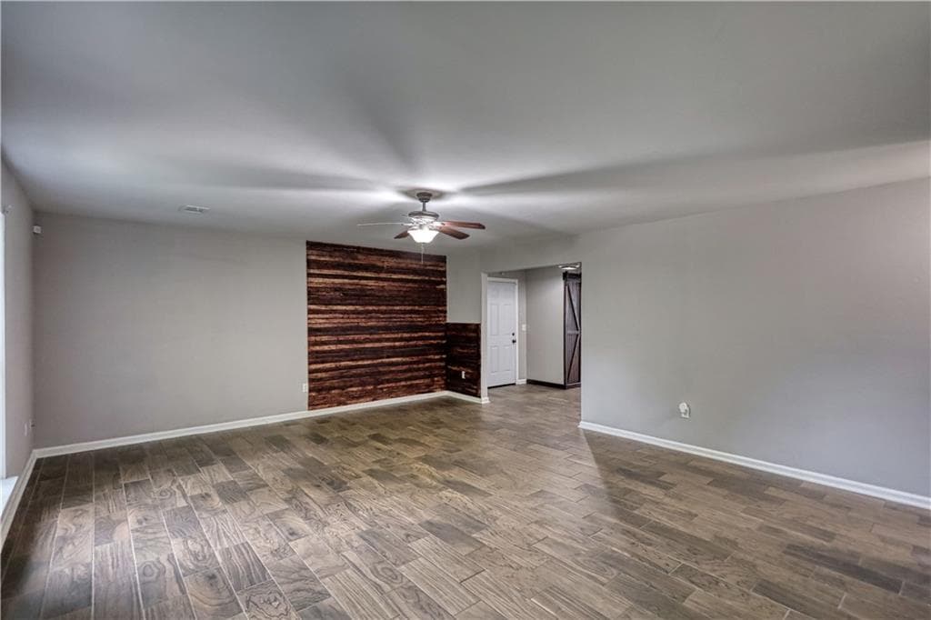 4 bedroom, 3 bathroom, 2,462 sq ft single family residence under contract at 123 The Esplanade Way, Loganville, GA 30052 — photo 5