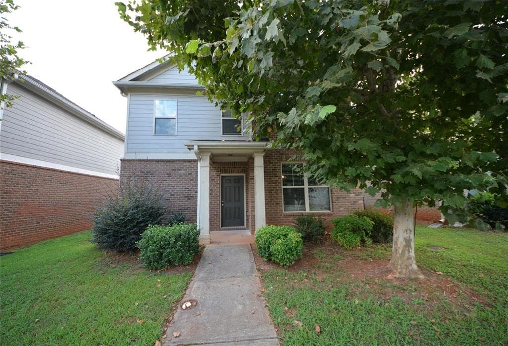 4 bedroom, 3 bathroom, 2,163 sq ft single family residence for sale at 167 Daisy Circle, Mcdonough, GA 30252