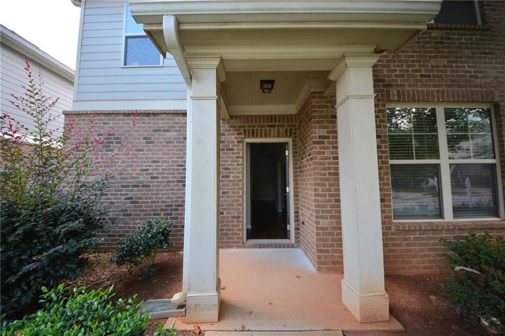 4 bedroom, 3 bathroom, 2,163 sq ft single family residence for sale at 167 Daisy Circle, Mcdonough, GA 30252 — photo 5