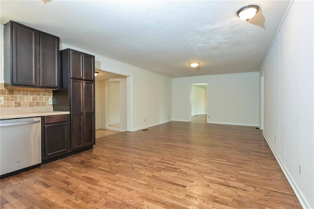 2 bedroom, 2 bathroom, 2,028 sq ft single family residence for sale at 192 Sun Valley Drive, Macon, GA 31211 — photo 8