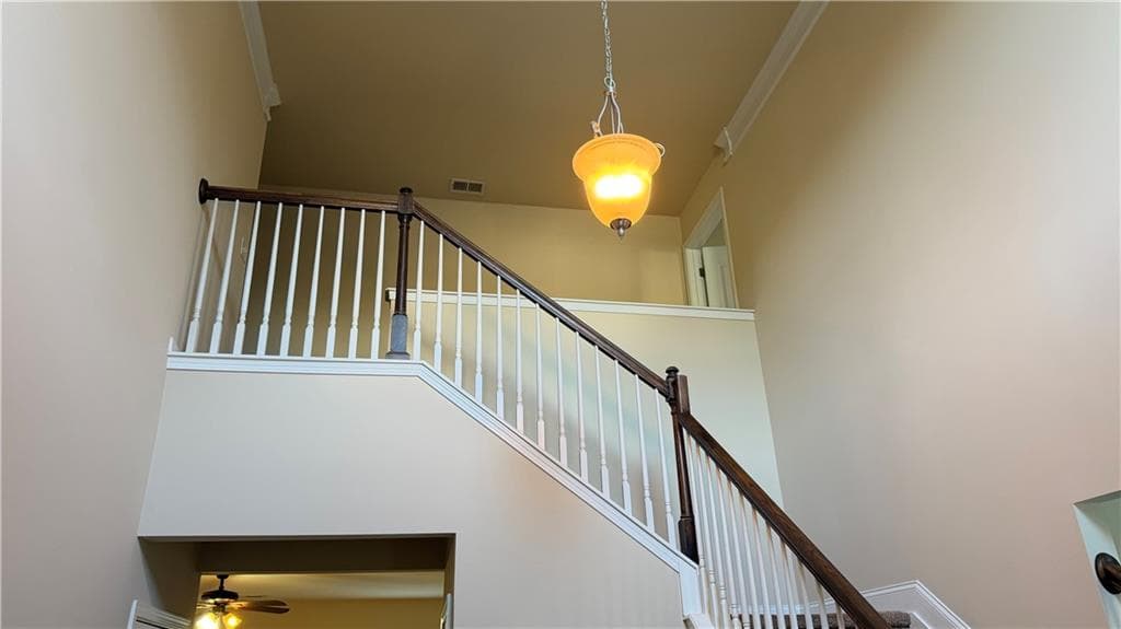 5 bedroom, 3 bathroom, 2,695 sq ft single family residence under contract at 2305 Paces Estates Drive, Lithia Springs, GA 30122 — photo 7