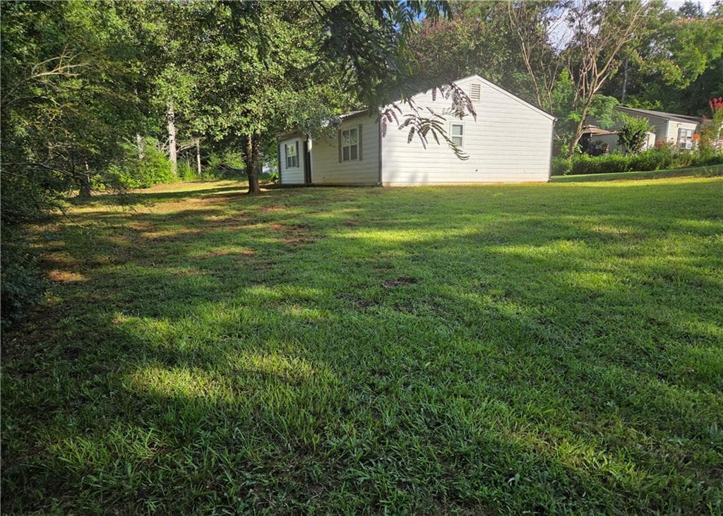 3 bedroom, 1 bathroom, 1,118 sq ft single family residence for sale at 732 Old Villa Rica Road, Dallas, GA 30157 — photo 2