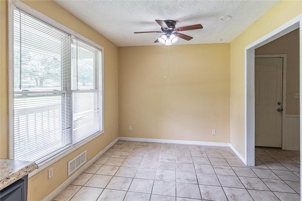 3 bedroom, 2 bathroom, 1,242 sq ft single family residence for sale at 950 Doeskin Drive, Conyers, GA 30012 — photo 10