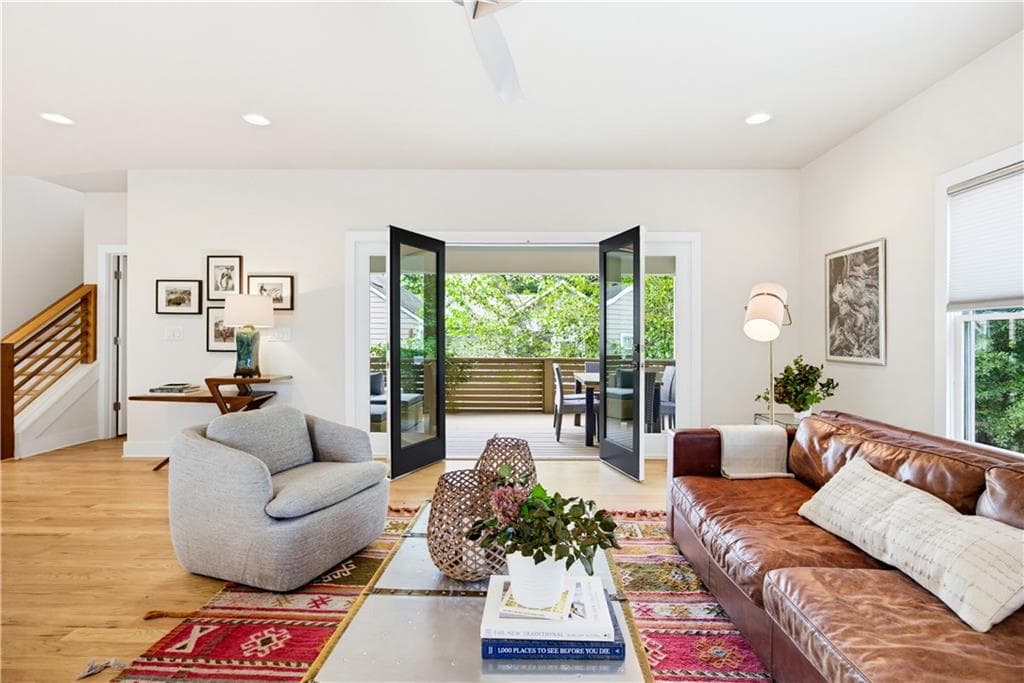 4 bedroom, 4 bathroom, 3,021 sq ft single family residence for sale at 179 Mellrich Avenue, Atlanta, GA 30317 — photo 7