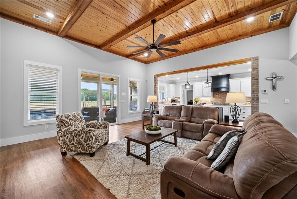 4 bedroom, 3 bathroom, 3,050 sq ft single family residence for sale at 302 Savannah Drive, Mansfield, GA 30055 — photo 10