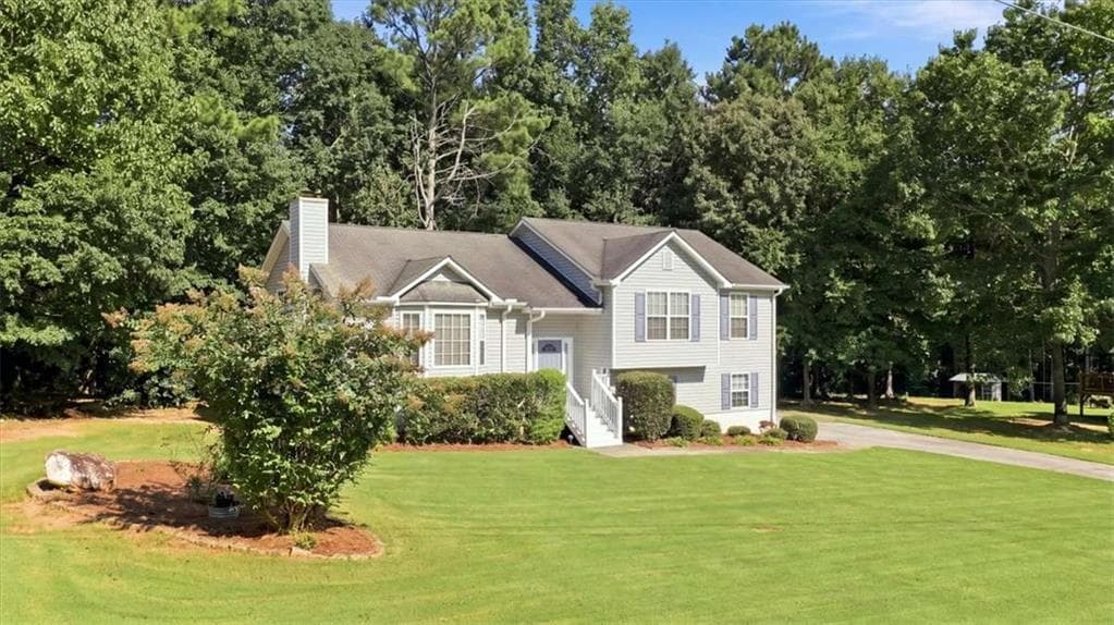 3 bedroom, 2 bathroom, 2,073 sq ft single family residence for sale at 49 Headland Court, Rockmart, GA 30153 — photo 3