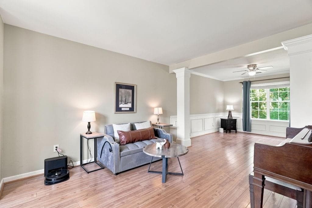 3 bedroom, 3 bathroom, 2,117 sq ft single family residence for sale at 15000 Crabapple Lake Drive, Roswell, GA 30076 — photo 9