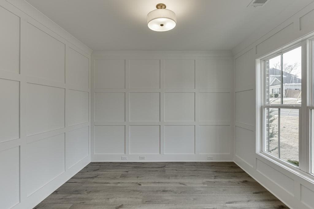5 bedroom, 4 bathroom, 3,043 sq ft single family residence for sale at 175 Swimming Pool Road, Buford, GA 30518 — photo 4