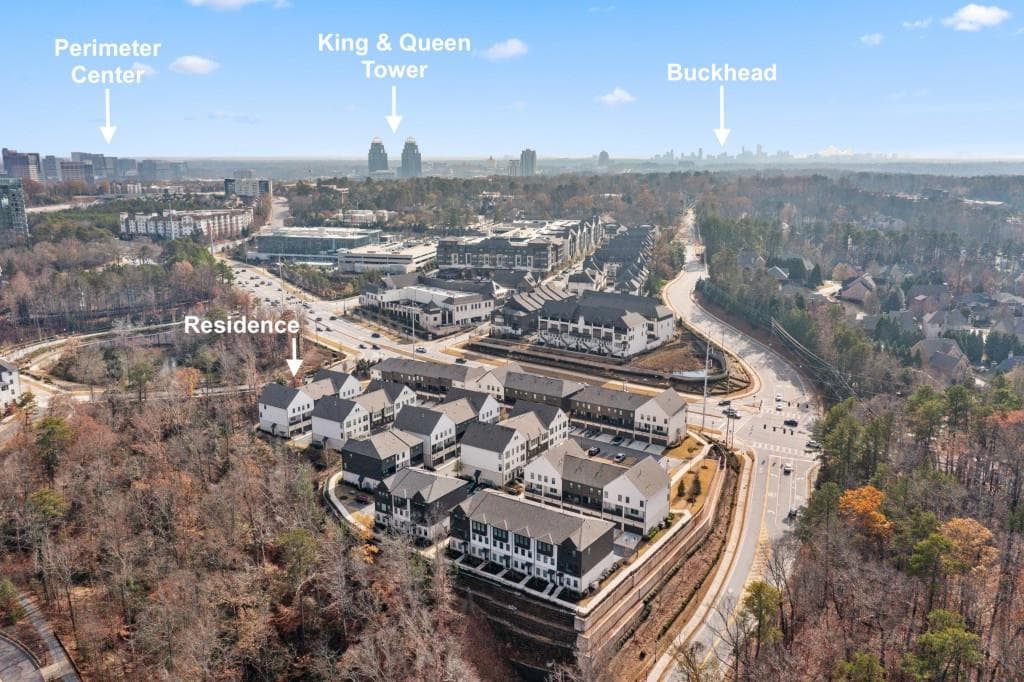 3 bedroom, 4 bathroom, 1,873 sq ft townhouse for sale at 6529 Beacon Drive, Sandy Springs, GA 30328 — photo 3