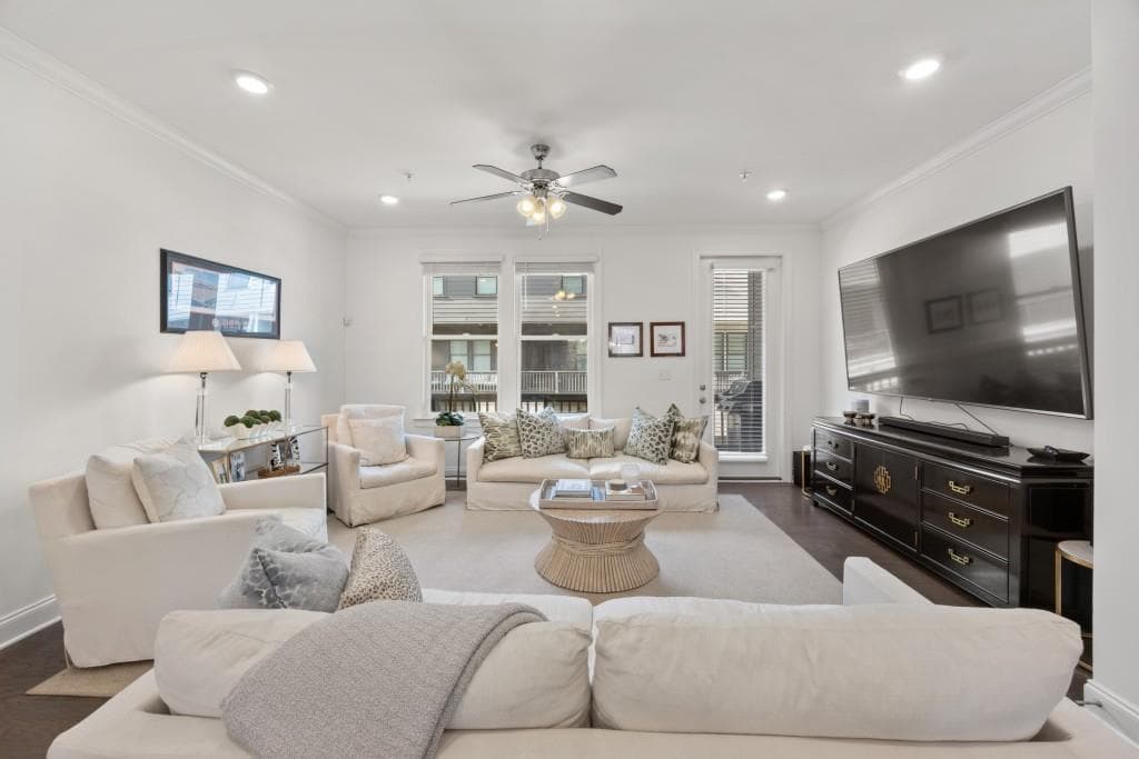 3 bedroom, 4 bathroom, 1,873 sq ft townhouse for sale at 6529 Beacon Drive, Sandy Springs, GA 30328 — photo 7