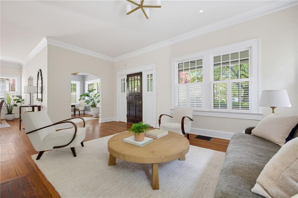 4 bedroom, 5 bathroom, 3,205 sq ft single family residence for sale at 512 Clairemont Avenue, Decatur, GA 30030 — photo 6
