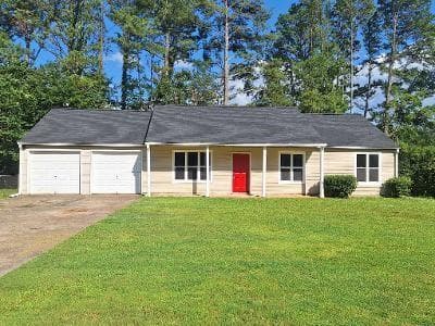 3 bedroom, 2 bathroom, 1,400 sq ft single family residence for sale at 402 River Point Drive, Woodstock, GA 30188 — photo 1 of 23
