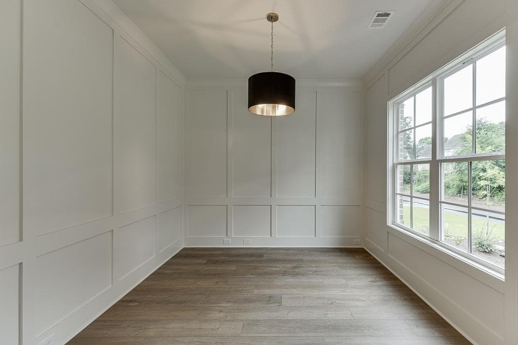 5 bedroom, 4 bathroom, 3,220 sq ft single family residence for sale at 314 Level Creek Road, Sugar Hill, GA 30518 — photo 5