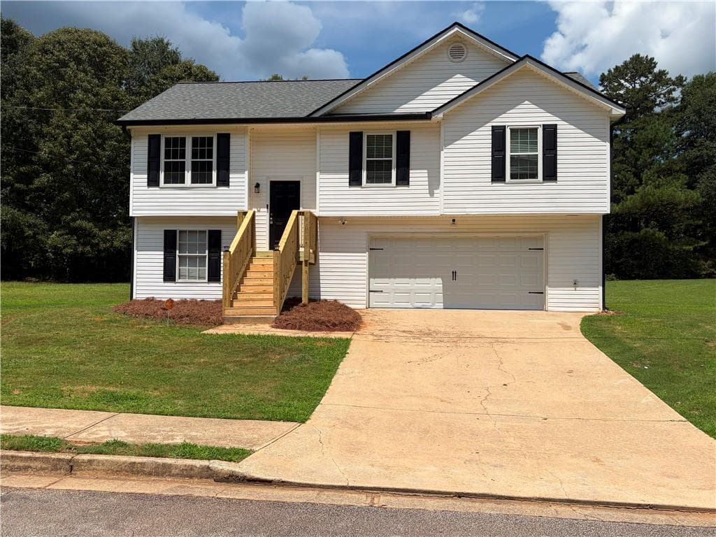 3 bedroom, 2 bathroom, 1,913 sq ft single family residence under contract at 75 Thrasher Road, Covington, GA 30016