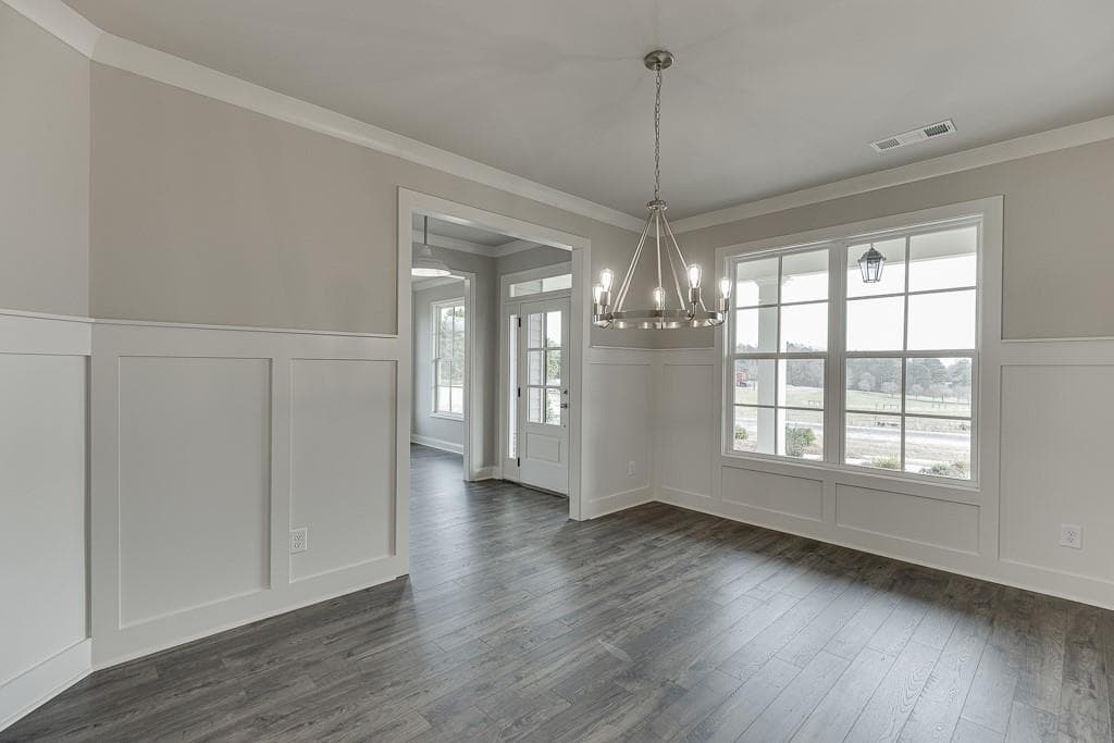 5 bedroom, 5 bathroom, 3,378 sq ft single family residence for sale at 8935 Claude Martin Drive, Gainesville, GA 30506 — photo 10