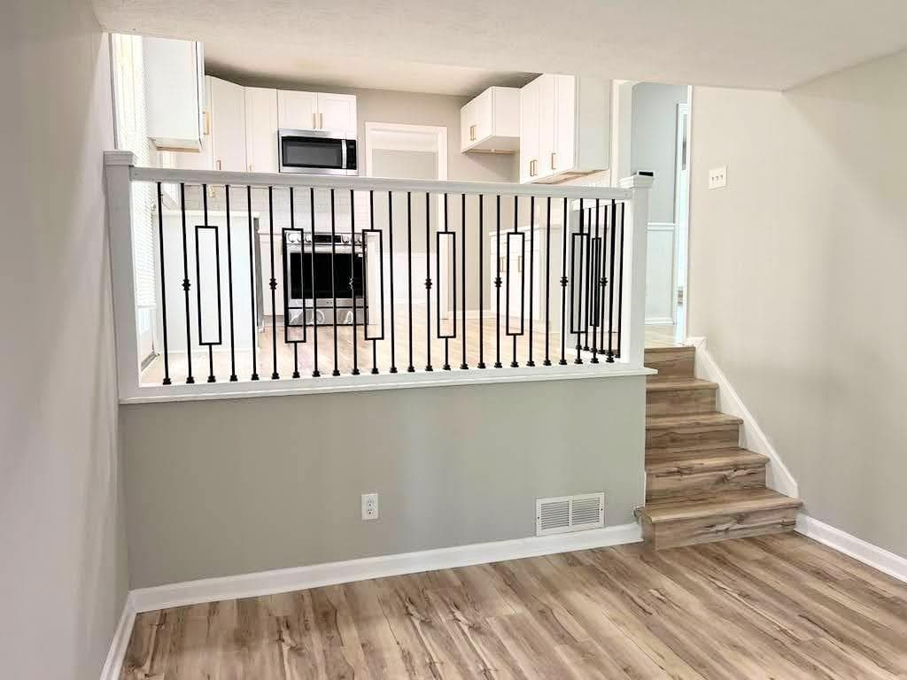 3 bedroom, 3 bathroom, 1,680 sq ft single family residence for sale at 6196 Stimson Way, Riverdale, GA 30296 — photo 7