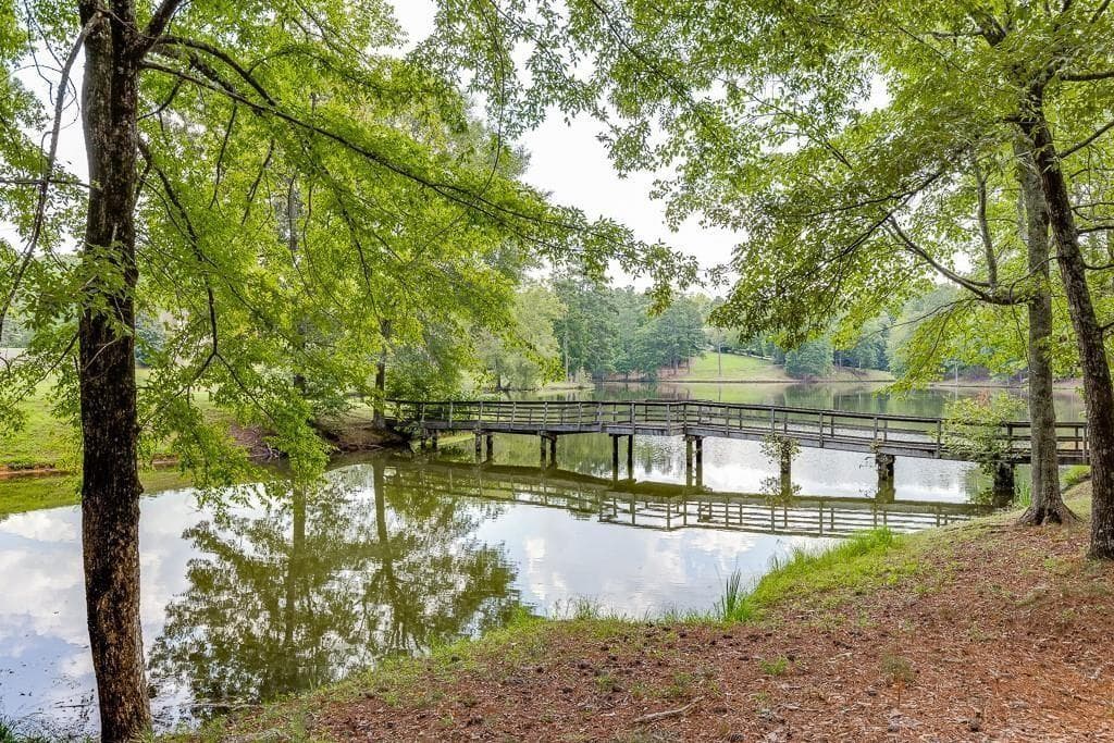single family residence for sale at 5755 Kennedy Road, Suwanee, GA 30024 — photo 5