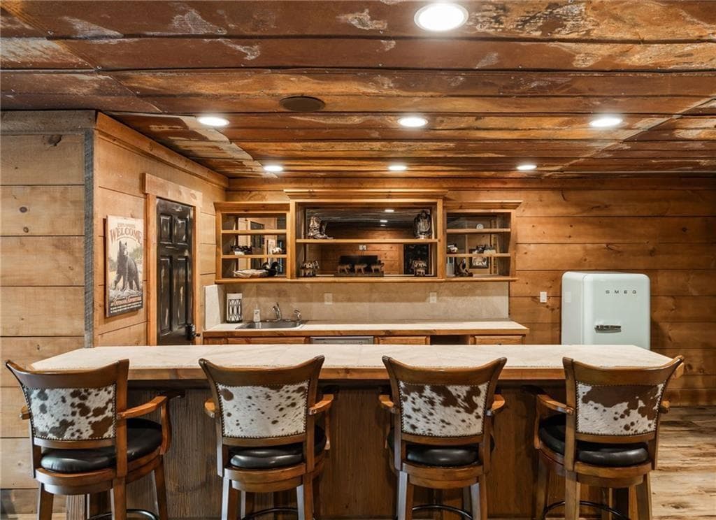 15 bedroom, 15 bathroom, 19,424 sq ft single family residence for sale at 3049 Tray Mountain Road, Sautee Nacoochee, GA 30157 — photo 10