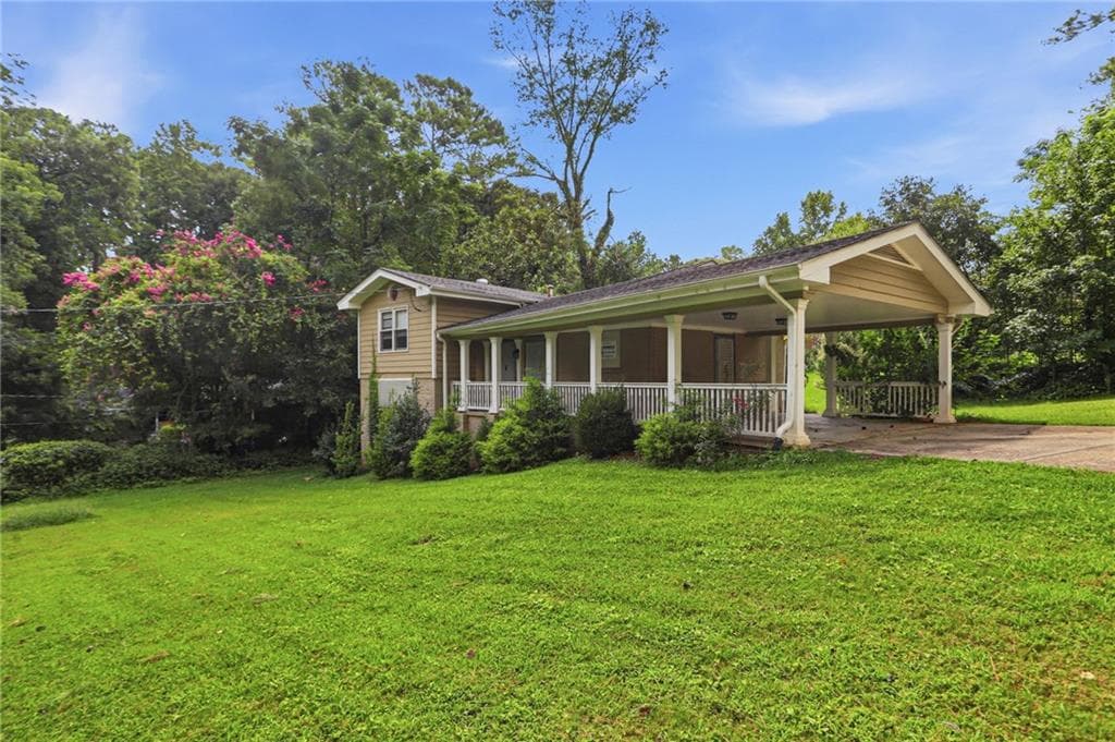 3 bedroom, 2 bathroom, 1,354 sq ft single family residence for sale at 3435 Misty Valley Road, Decatur, GA 30032 — photo 1 of 32