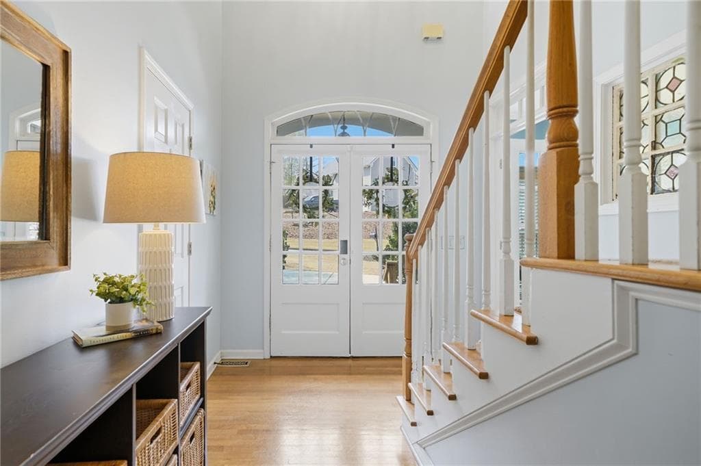 6 bedroom, 4 bathroom, 3,440 sq ft single family residence for sale at 406 Lovinggood Landing Drive, Woodstock, GA 30189 — photo 4
