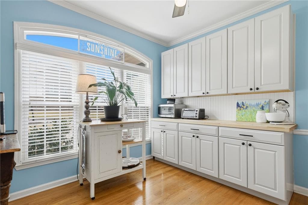 6 bedroom, 4 bathroom, 3,440 sq ft single family residence for sale at 406 Lovinggood Landing Drive, Woodstock, GA 30189 — photo 7