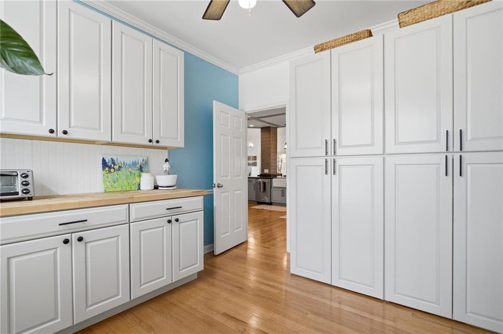 6 bedroom, 4 bathroom, 3,440 sq ft single family residence for sale at 406 Lovinggood Landing Drive, Woodstock, GA 30189 — photo 8