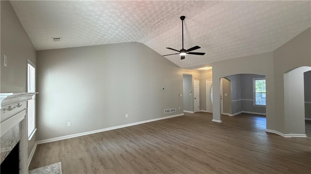 4 bedroom, 3 bathroom, 1,995 sq ft single family residence for sale at 3234 Old Salem Road, Conyers, GA 30013 — photo 7