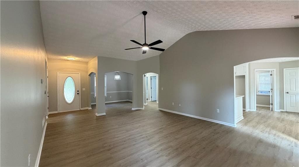 4 bedroom, 3 bathroom, 1,995 sq ft single family residence for sale at 3234 Old Salem Road, Conyers, GA 30013 — photo 8