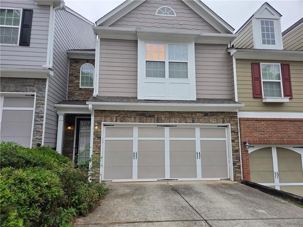 3 bedroom, 3 bathroom, 1,916 sq ft townhouse for rent at 2613 Pierce Brennen Court, Lawrenceville, GA 30043 for $2,050 a month