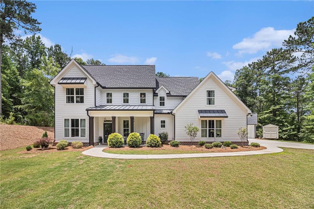 5 bedroom, 6 bathroom, 4,094 sq ft single family residence for sale at 1229 Dean Hill Road, Monroe, GA 30655 — photo 2