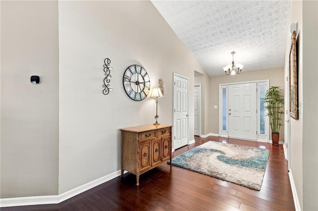 3 bedroom, 3 bathroom, 2,416 sq ft single family residence under contract at 2446 Battery Pointe, Lawrenceville, GA 30043 — photo 9