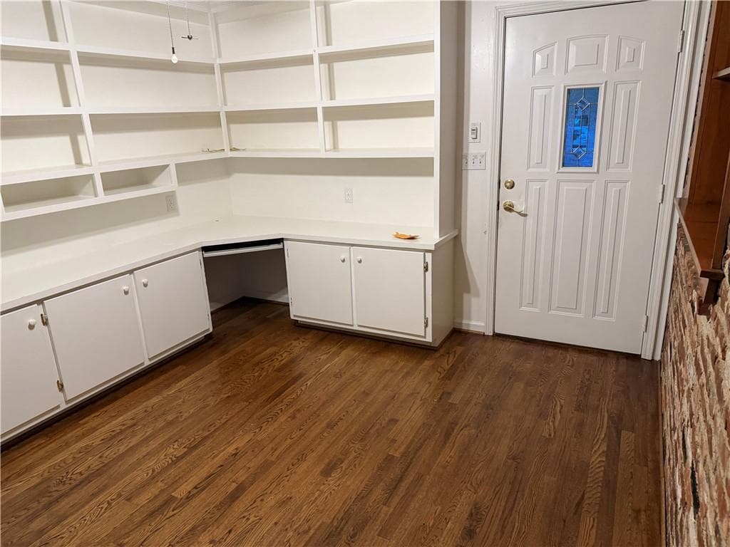2 bedroom, 2 bathroom, 1,657 sq ft single family residence for rent at 2022 Woodbine Terrace, Atlanta, GA 30329 for $2,400 a month — photo 2