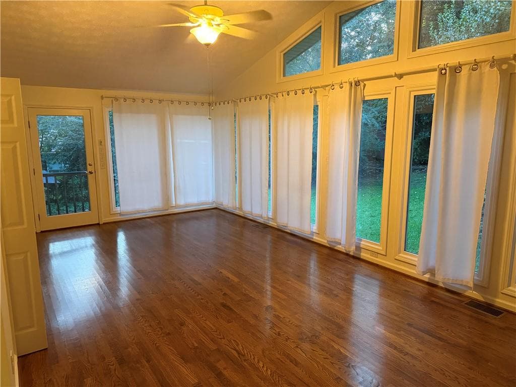 2 bedroom, 2 bathroom, 1,657 sq ft single family residence for rent at 2022 Woodbine Terrace, Atlanta, GA 30329 for $2,400 a month — photo 4