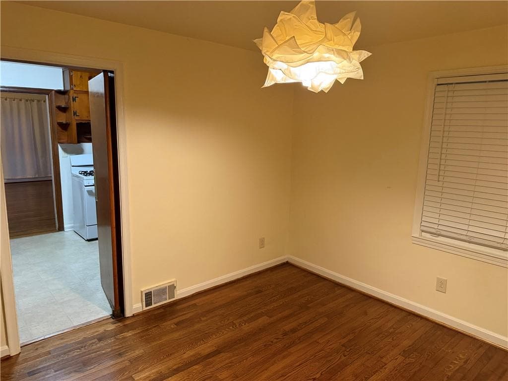 2 bedroom, 2 bathroom, 1,657 sq ft single family residence for rent at 2022 Woodbine Terrace, Atlanta, GA 30329 for $2,400 a month — photo 8