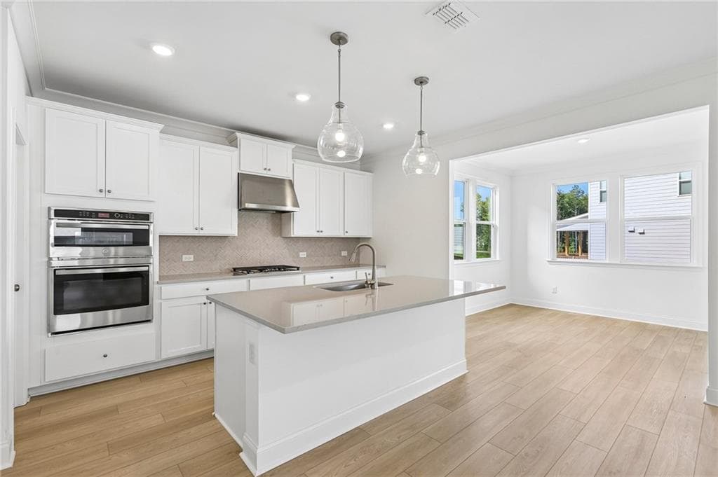 5 bedroom, 5 bathroom, 2,816 sq ft single family residence for sale at 133 Sheryl Way, Loganville, GA 30052 — photo 7
