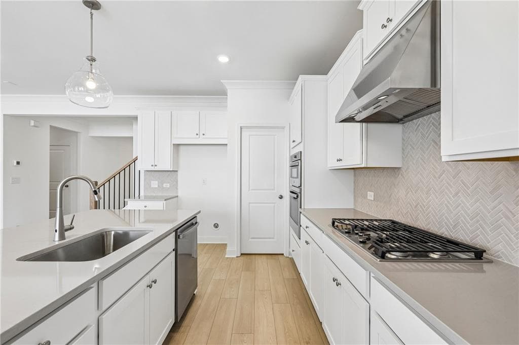 5 bedroom, 5 bathroom, 2,816 sq ft single family residence for sale at 133 Sheryl Way, Loganville, GA 30052 — photo 8
