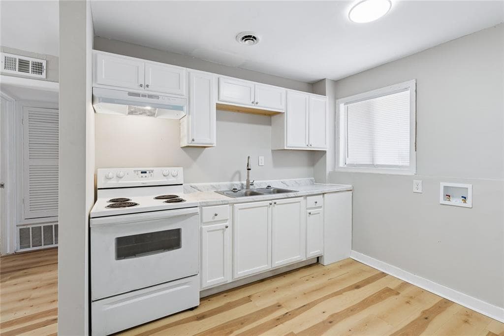 2 bedroom, 1 bathroom, 750 sq ft apartment for rent at 4855 College Street 7, Forest Park, GA 30297 for $1,175 a month — photo 5
