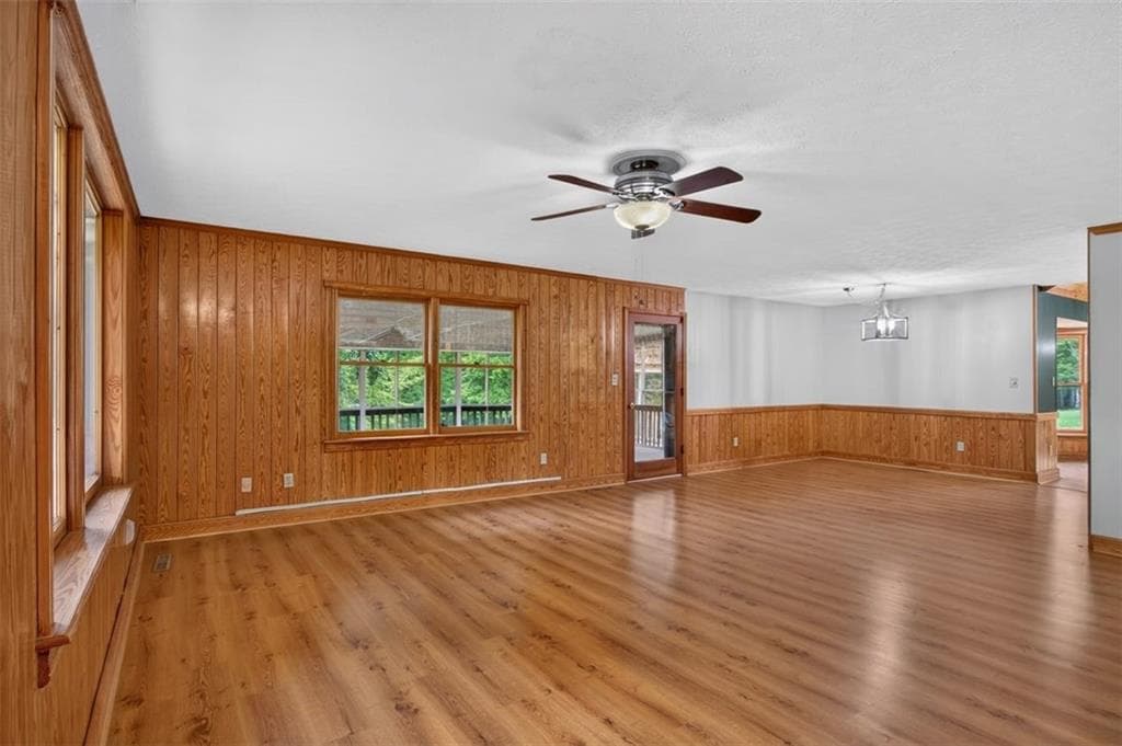 4 bedroom, 4 bathroom, 2,655 sq ft single family residence for sale at 98 Adair Hollow Road, Adairsville, GA 30103 — photo 4