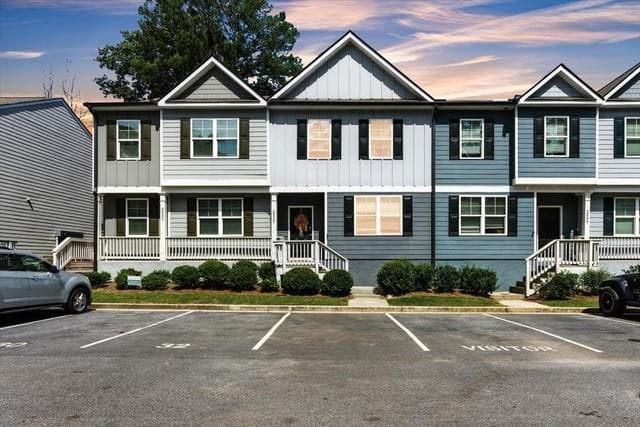 3 bedroom, 3 bathroom, 1,750 sq ft townhouse for sale at 2832 Saratoga Lake View, Decatur, GA 30034 — photo 3