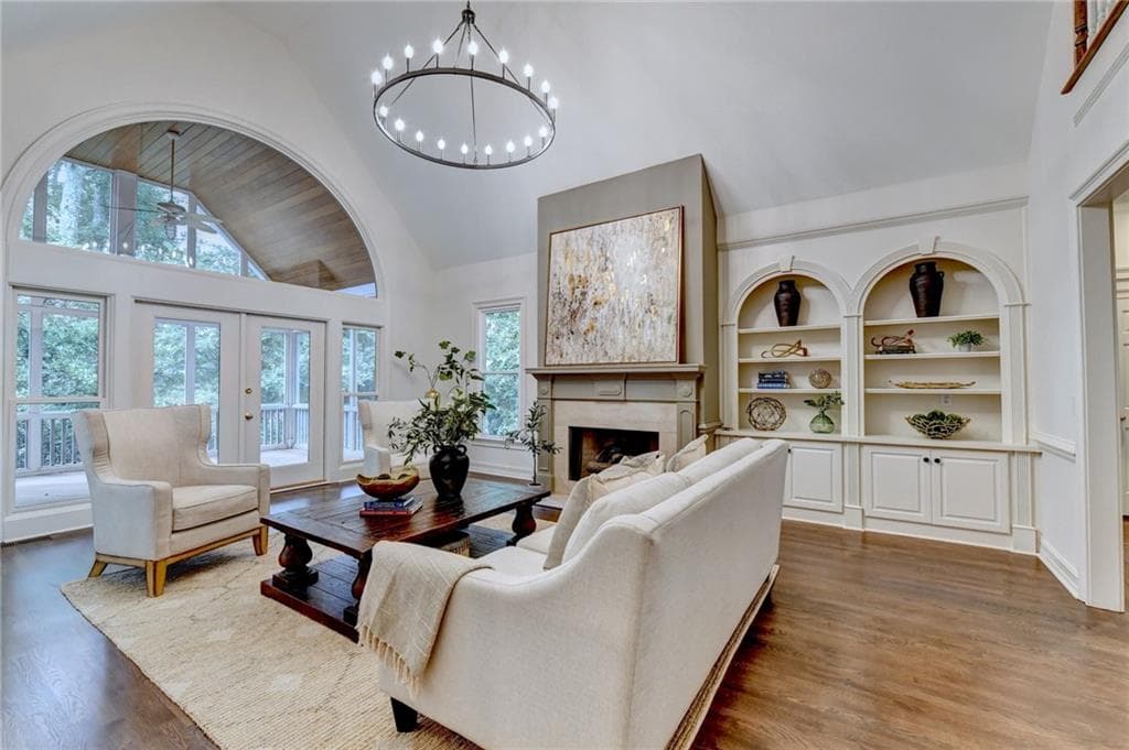 5 bedroom, 6 bathroom, 5,312 sq ft single family residence for sale at 610 Turbridge Court, Johns Creek, GA 30022 — photo 2