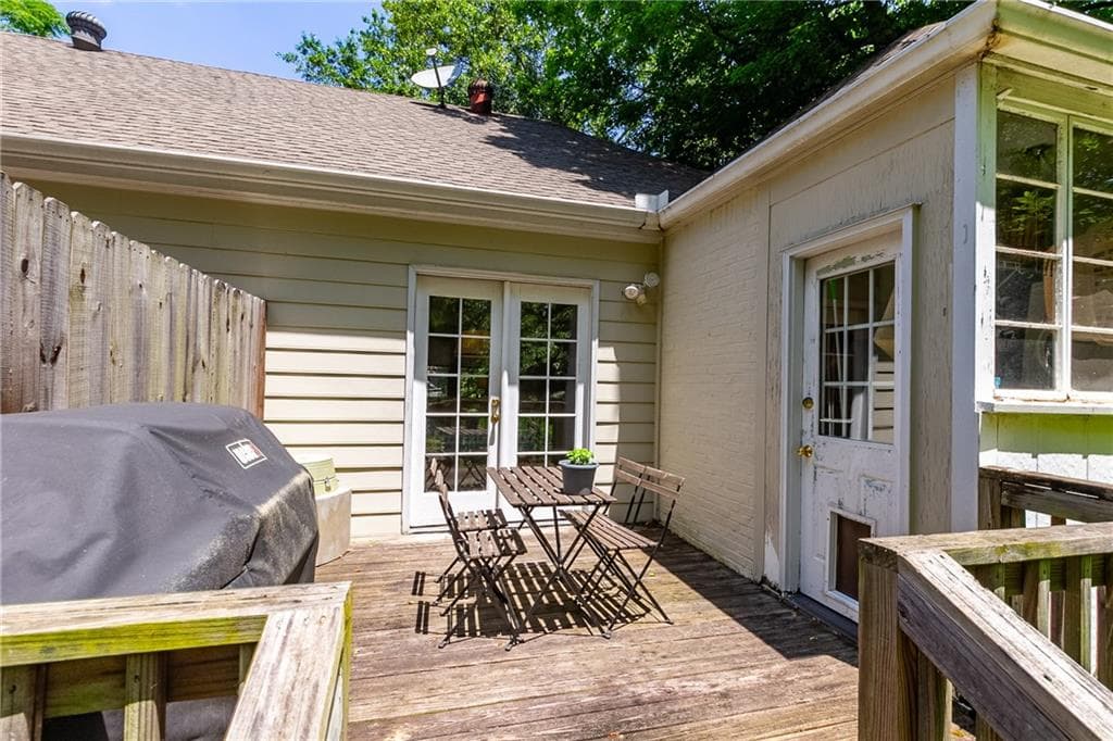 2 bedroom, 1 bathroom, 1,928 sq ft duplex for rent at 1001 Amsterdam Avenue, Atlanta, GA 30306 for $3,500 a month — photo 4