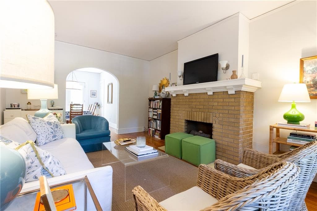 2 bedroom, 1 bathroom, 1,928 sq ft duplex for rent at 1001 Amsterdam Avenue, Atlanta, GA 30306 for $3,500 a month — photo 7
