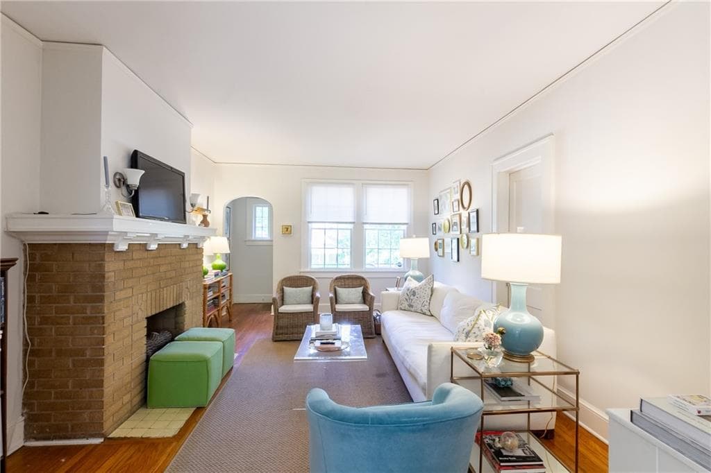 2 bedroom, 1 bathroom, 1,928 sq ft duplex for rent at 1001 Amsterdam Avenue, Atlanta, GA 30306 for $3,500 a month — photo 9