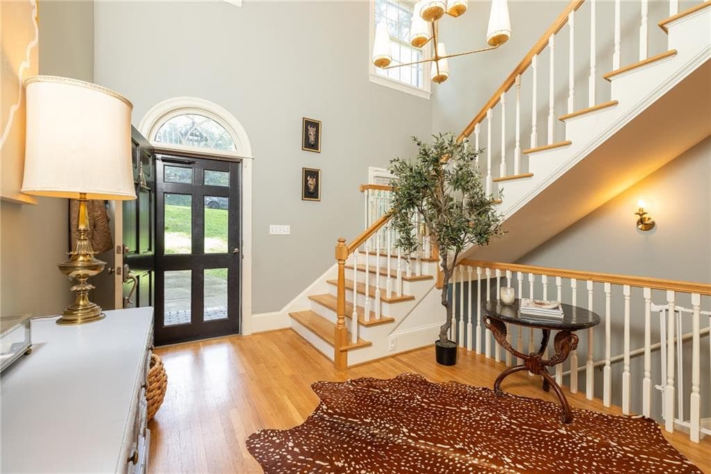 6 bedroom, 6 bathroom, 5,806 sq ft single family residence for sale at 1135 Peachtree Battle Avenue, Atlanta, GA 30327 — photo 3