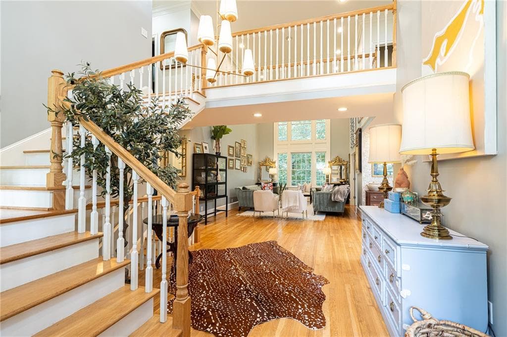 6 bedroom, 6 bathroom, 5,806 sq ft single family residence for sale at 1135 Peachtree Battle Avenue, Atlanta, GA 30327 — photo 5